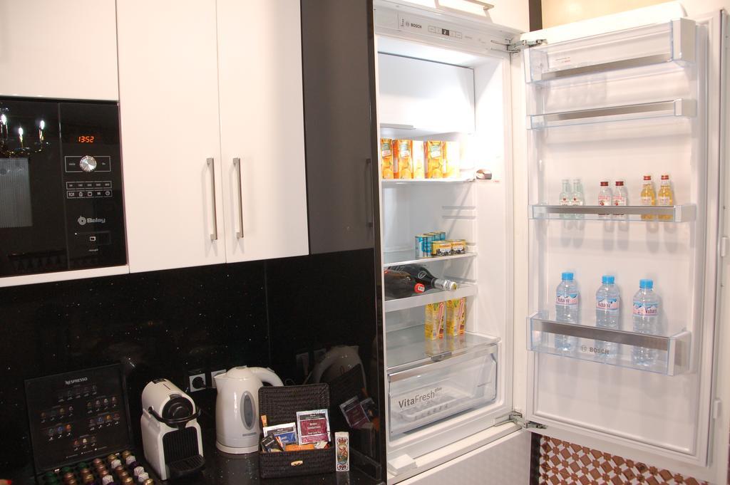 Luxury Apartment Plus Ultra Севілья Екстер'єр фото